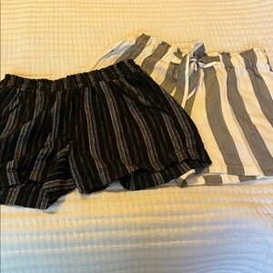 Two pair of nwot Women’s shorts!
